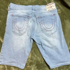 True religion shorts